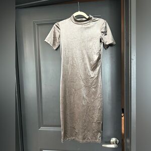 Zara Silver Velvet Midi Dress (S)